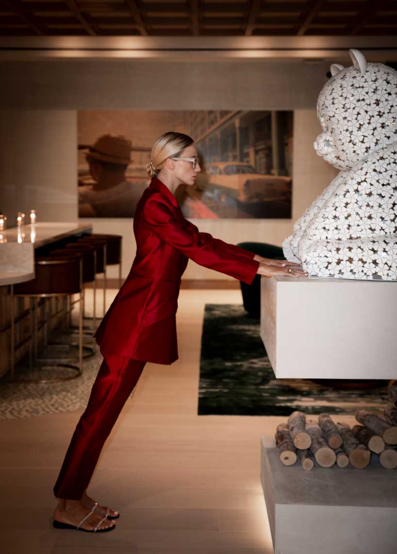 theray_lobby_night-0022
